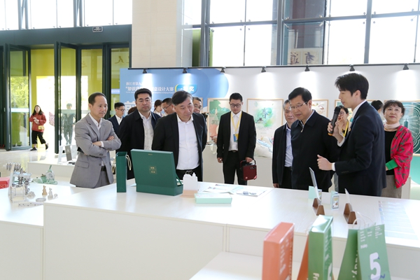 1619508617115550.jpg AI8I5802_副本.jpg